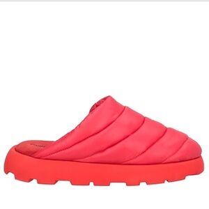 Piumestudio | Women’s Red Puffer Mule Slippers Size 10